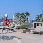 Serene Sea View Unit In Iconic Emaar Beachfront