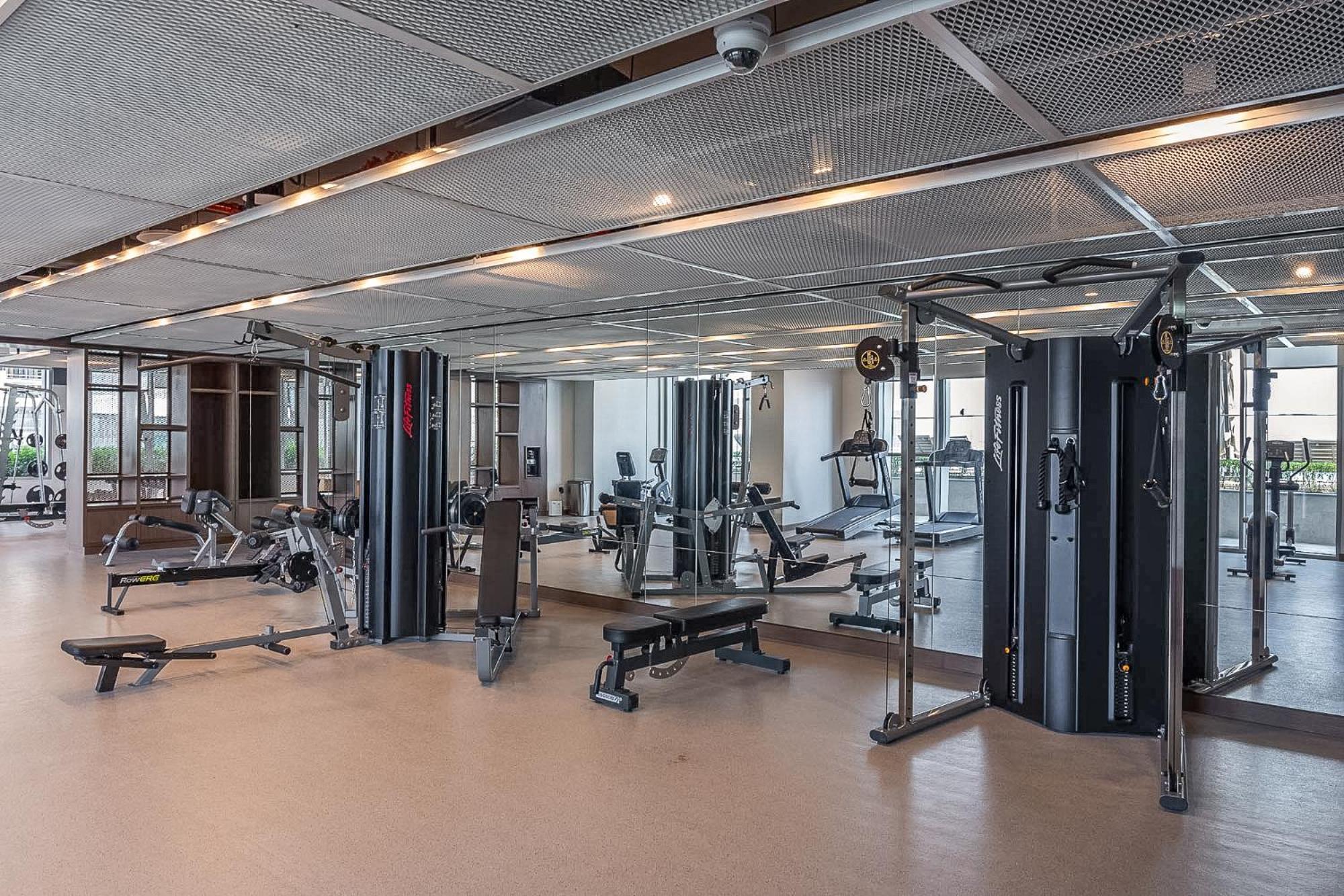 Serene Sea View Unit In Iconic Emaar Beachfront Apartment *