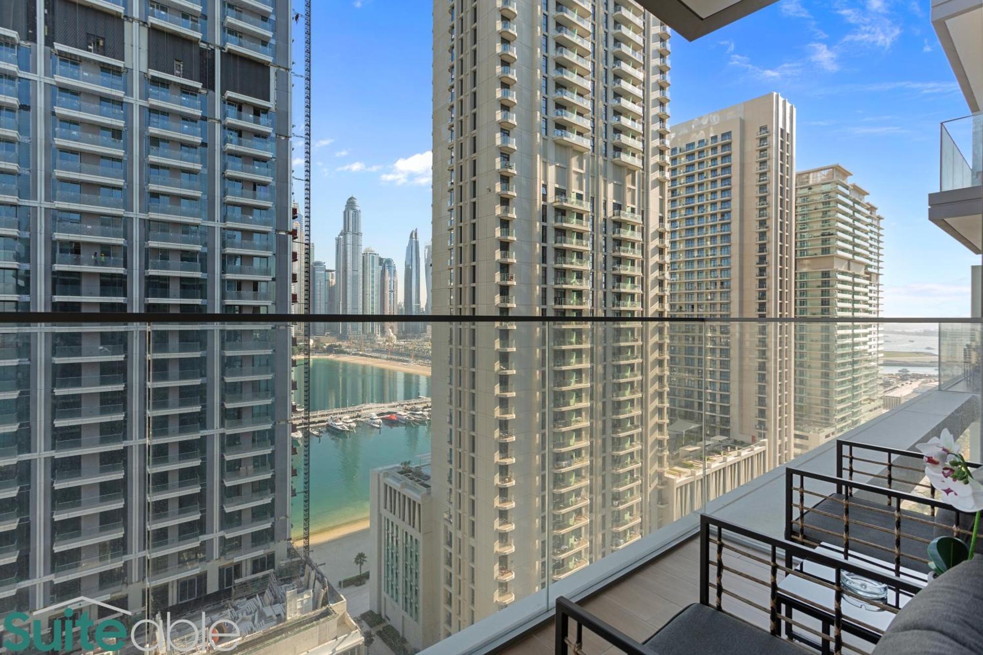 Serene Sea View Unit In Iconic Emaar Beachfront Apartment
